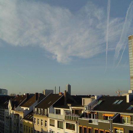 Apartments Hotel Petersburg Düsseldorf Exterior foto