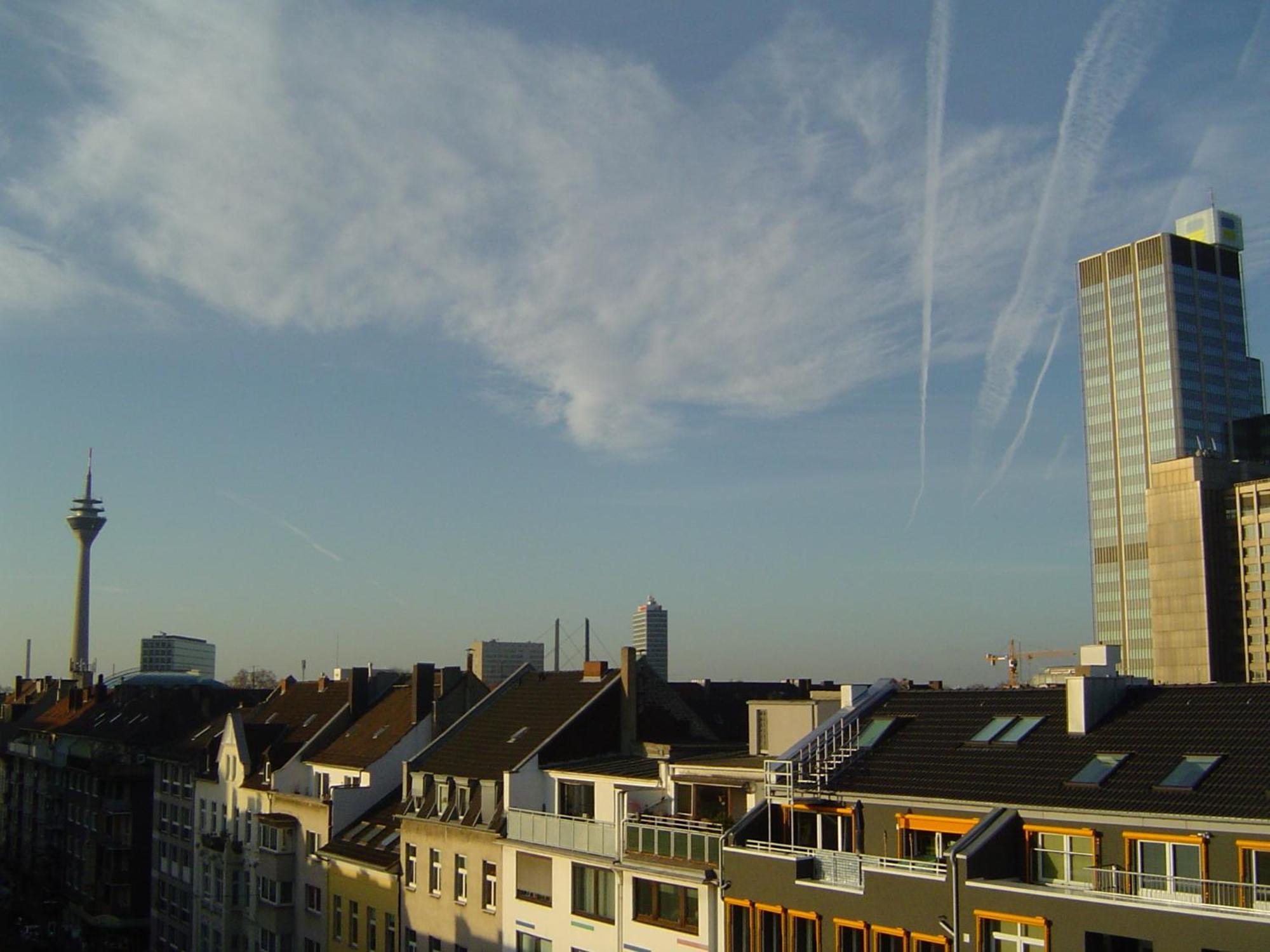 Apartments Hotel Petersburg Düsseldorf Exterior foto